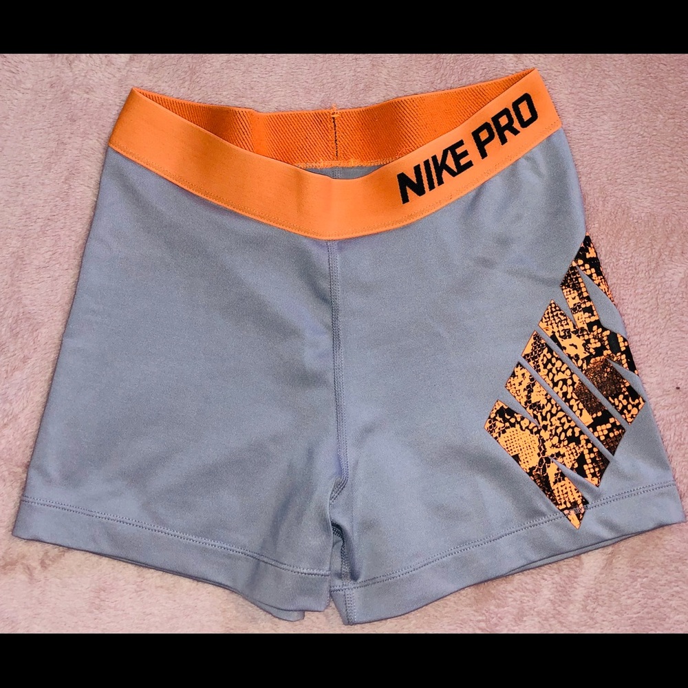 Nike spandex